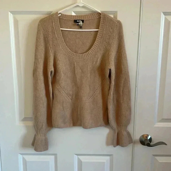 Paige Virtue Top Size M Camel color - Picture 3 of 13